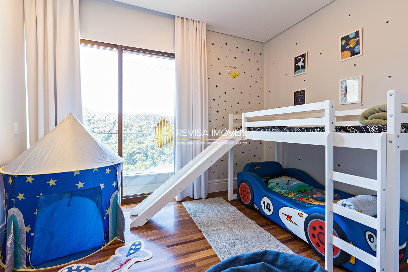 Casa de Condomínio à venda com 4 quartos, 520m² - Foto 33