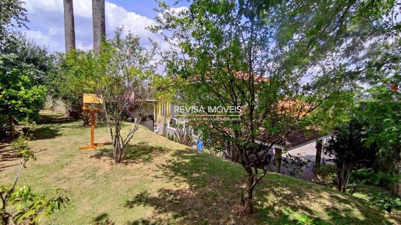 Casa para alugar com 4 quartos, 230m² - Foto 43
