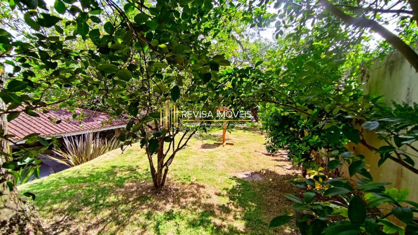 Casa para alugar com 4 quartos, 230m² - Foto 5