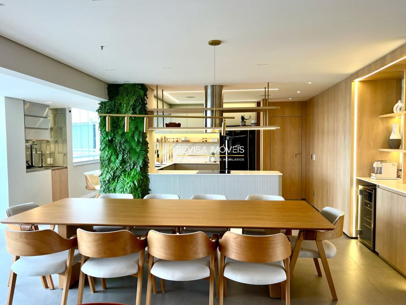 Apartamento à venda com 3 quartos, 156m² - Foto 1