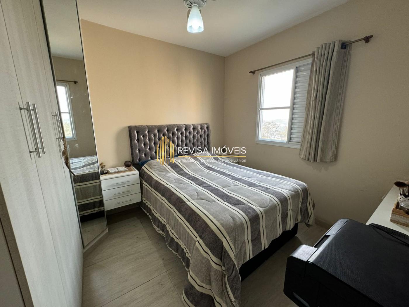 Apartamento à venda com 2 quartos, 55m² - Foto 15