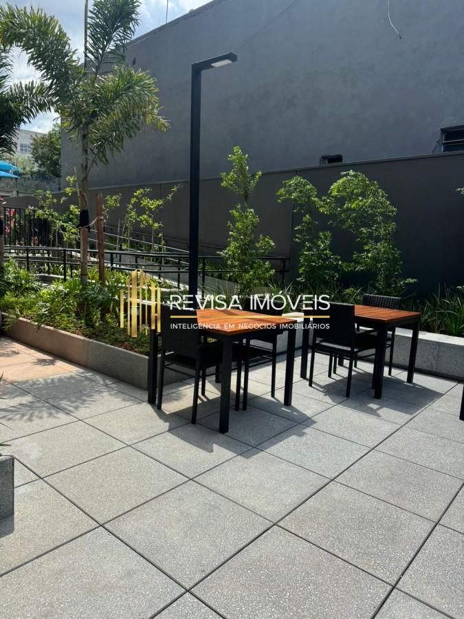 Apartamento à venda com 2 quartos, 70m² - Foto 32