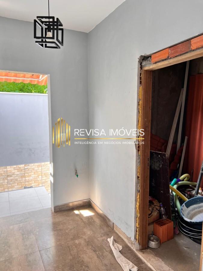 Casa de Condomínio à venda com 3 quartos, 200m² - Foto 3
