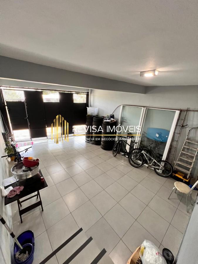 Casa de Condomínio à venda com 3 quartos, 200m² - Foto 25