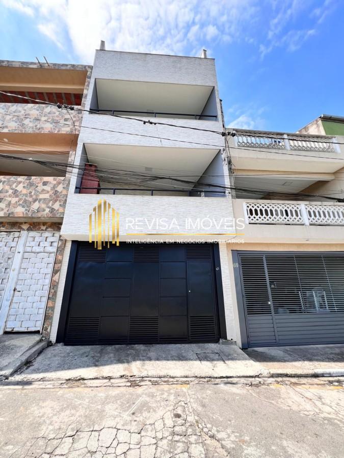 Casa de Condomínio à venda com 3 quartos, 200m² - Foto 1
