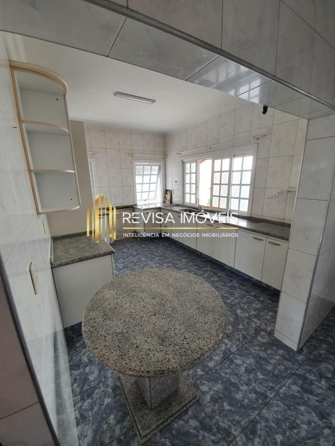 Casa de Condomínio para alugar com 3 quartos, 409m² - Foto 14